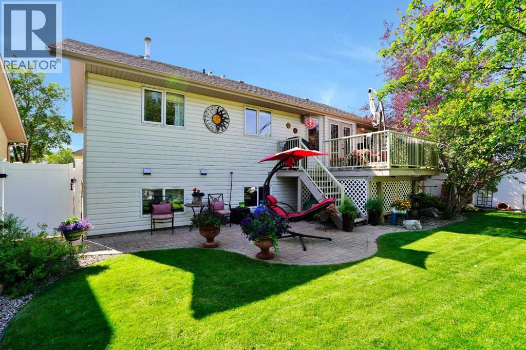 7 Revie Close, Red Deer, Alberta  T4P 3N9 - Photo 3 - A2293672