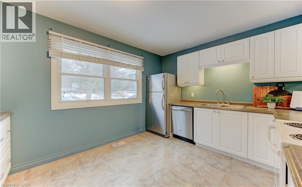 88 Mcdougall Road Unit# F, Waterloo, Ontario  N2L 5C5 - Photo 10 - 40814069