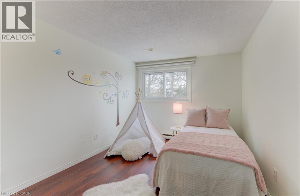 88 Mcdougall Road Unit# F, Waterloo, Ontario  N2L 5C5 - Photo 30 - 40814069