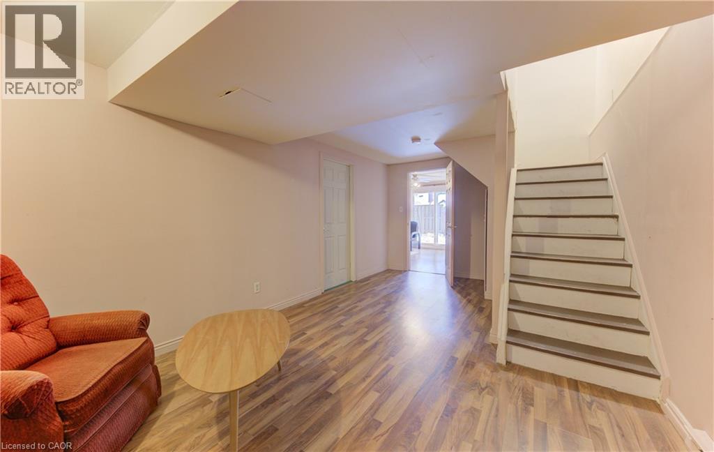 88 Mcdougall Road Unit# F, Waterloo, Ontario  N2L 5C5 - Photo 38 - 40814069