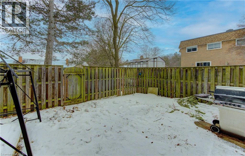 88 Mcdougall Road Unit# F, Waterloo, Ontario  N2L 5C5 - Photo 46 - 40814069