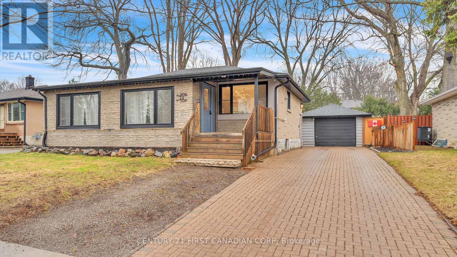 74 MANITOULIN DRIVE, London East, Ontario