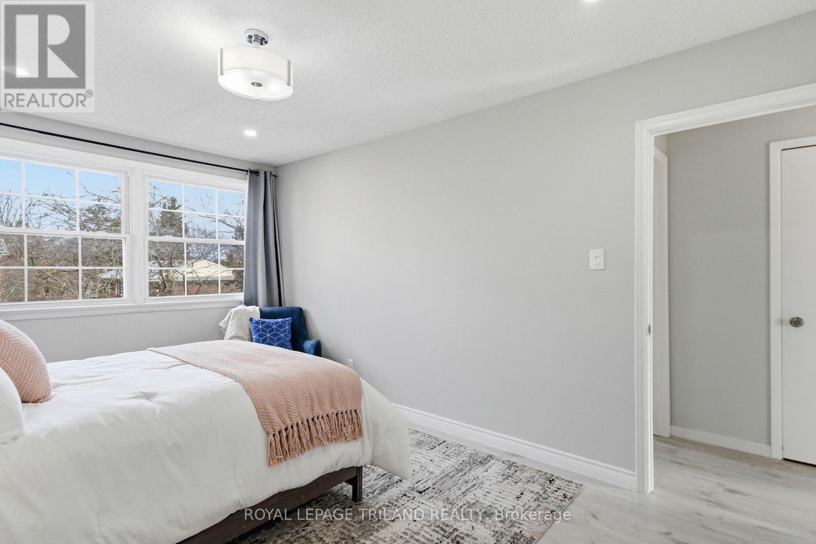 374 Homestead Court, London North, Ontario  N6G 2E9 - Photo 27 - X12918946