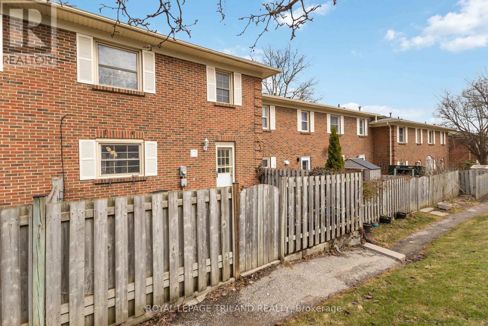 374 Homestead Court, London North, Ontario  N6G 2E9 - Photo 45 - X12918946