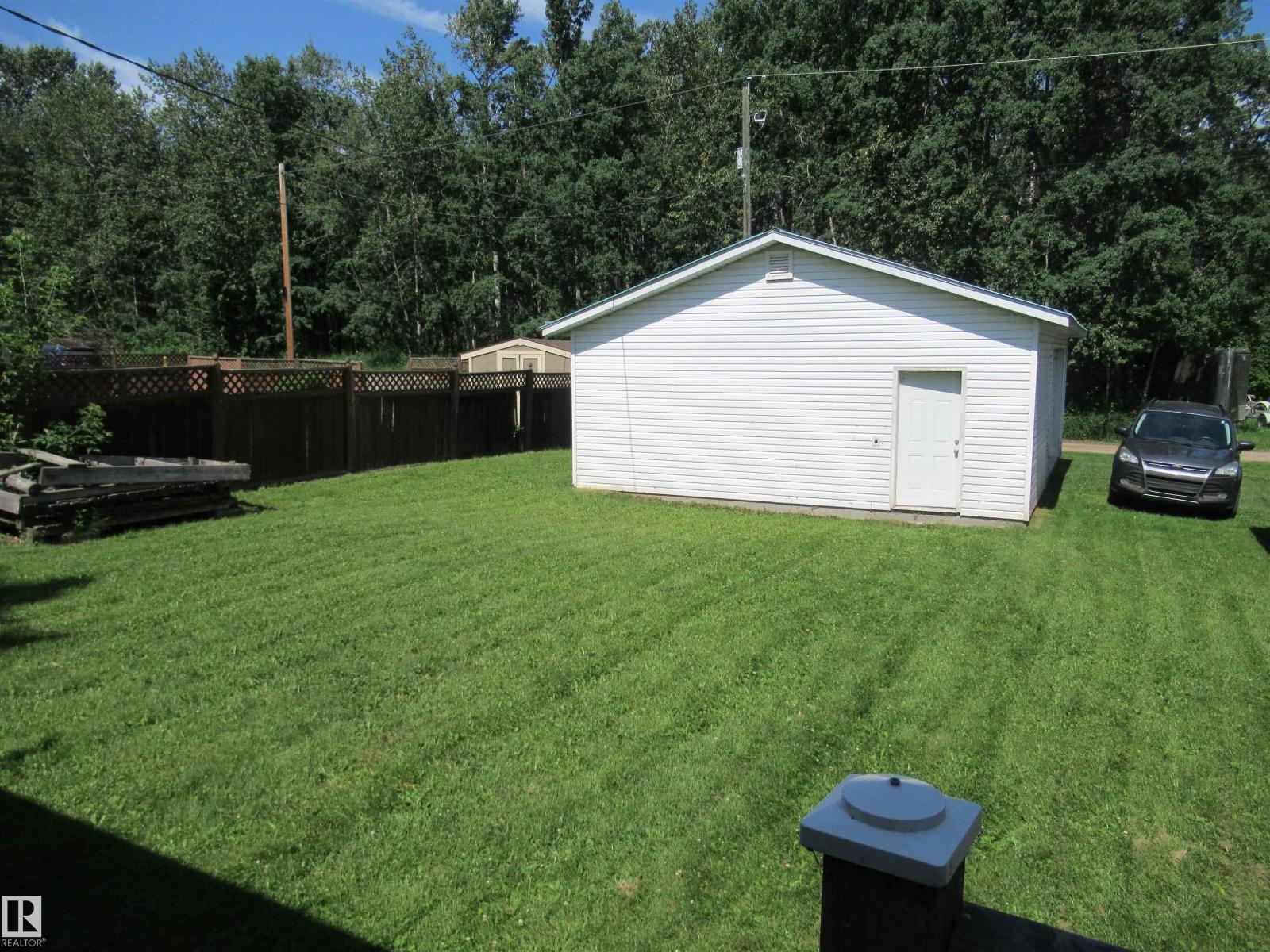 760 Mission Be, Rural Leduc County, Alberta  T0C 2P0 - Photo 4 - E4478930