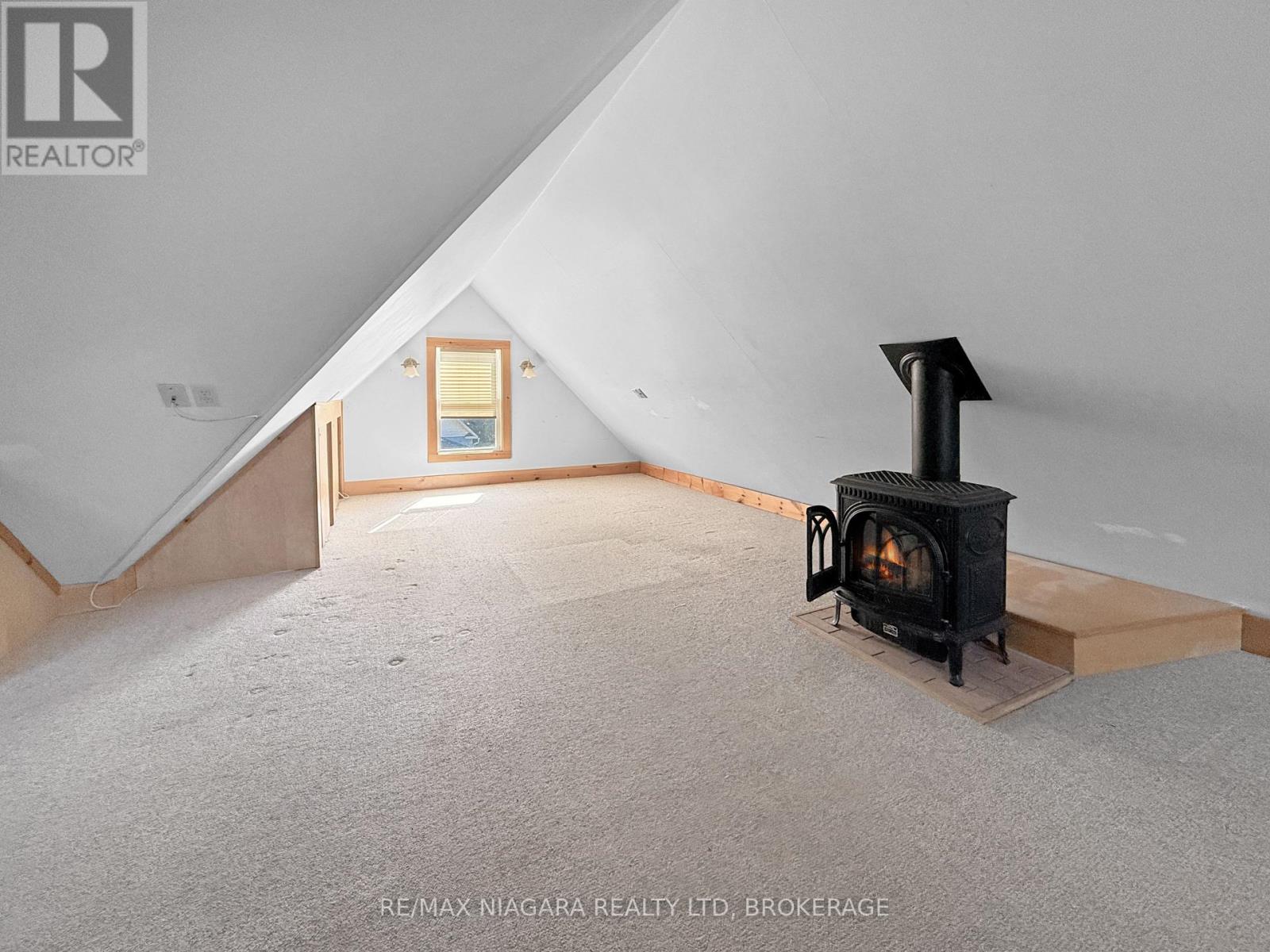 18 Emerick Avenue, Fort Erie, Ontario  L2A 2W3 - Photo 28 - X12816180