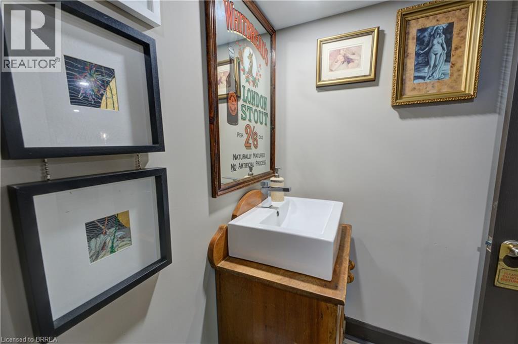 60-62 Colborne Street W, Brantford, Ontario  N3T 1K5 - Photo 15 - 40814421