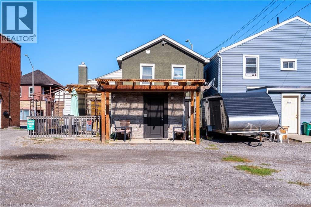 60-62 Colborne Street W, Brantford, Ontario  N3T 1K5 - Photo 3 - 40814421