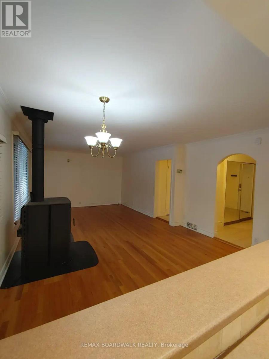 Unit A - 4918 Leitrim Road, Ottawa, Ontario  K0A 1K0 - Photo 3 - X12918334