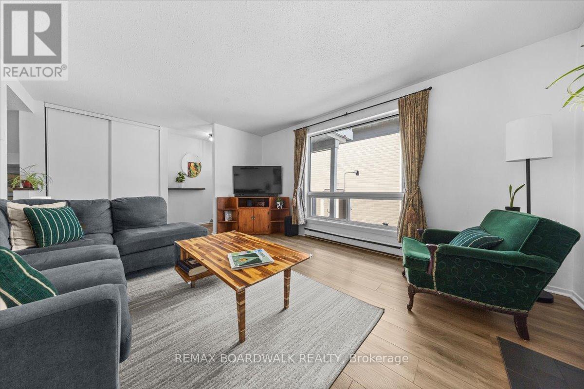 46a - 802 St. Andre Drive, Ottawa, Ontario  K1C 4R3 - Photo 10 - X12918912