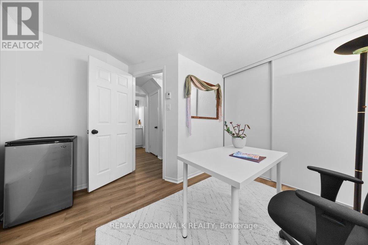 46a - 802 St. Andre Drive, Ottawa, Ontario  K1C 4R3 - Photo 37 - X12918912