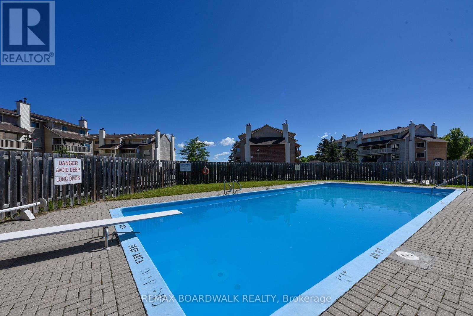 46a - 802 St. Andre Drive, Ottawa, Ontario  K1C 4R3 - Photo 46 - X12918912