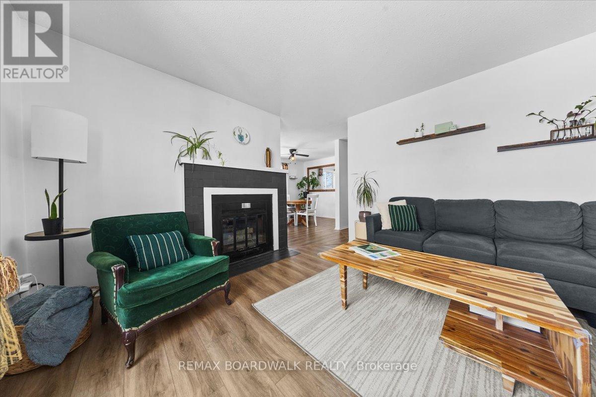 46a - 802 St. Andre Drive, Ottawa, Ontario  K1C 4R3 - Photo 9 - X12918912