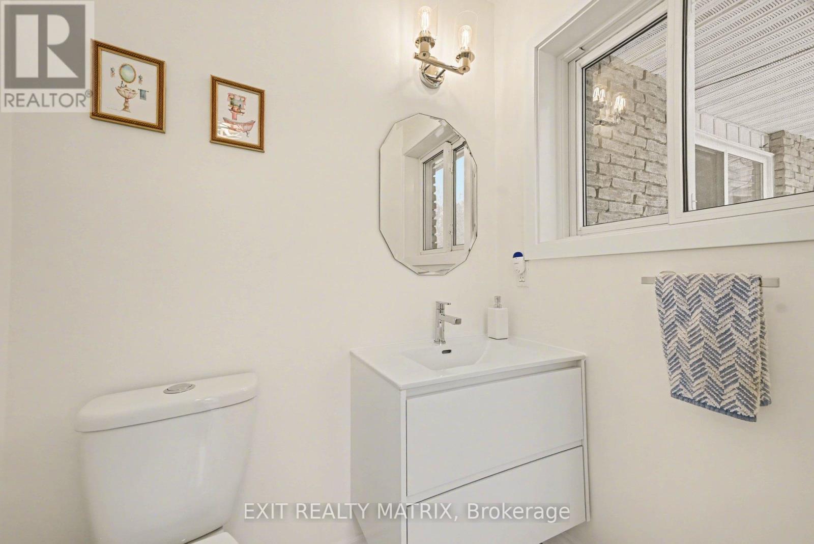 25 Blais Street, Russell, Ontario  K0A 1W0 - Photo 8 - X12918952