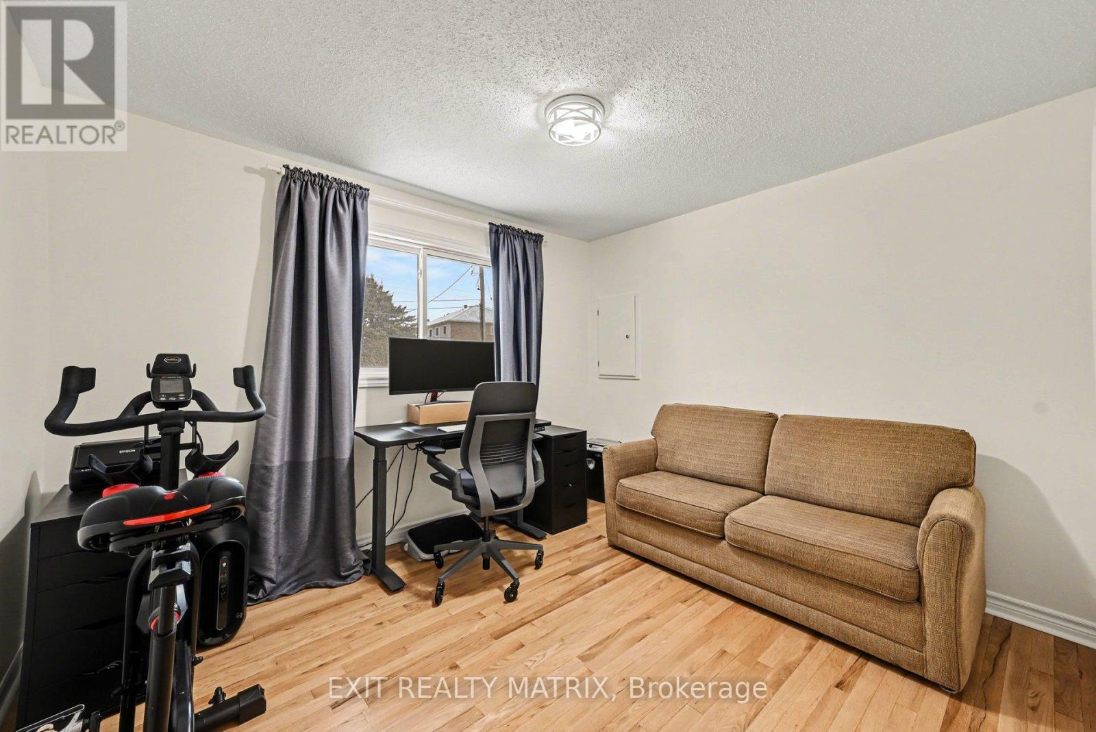 25 Blais Street, Russell, Ontario  K0A 1W0 - Photo 9 - X12918952