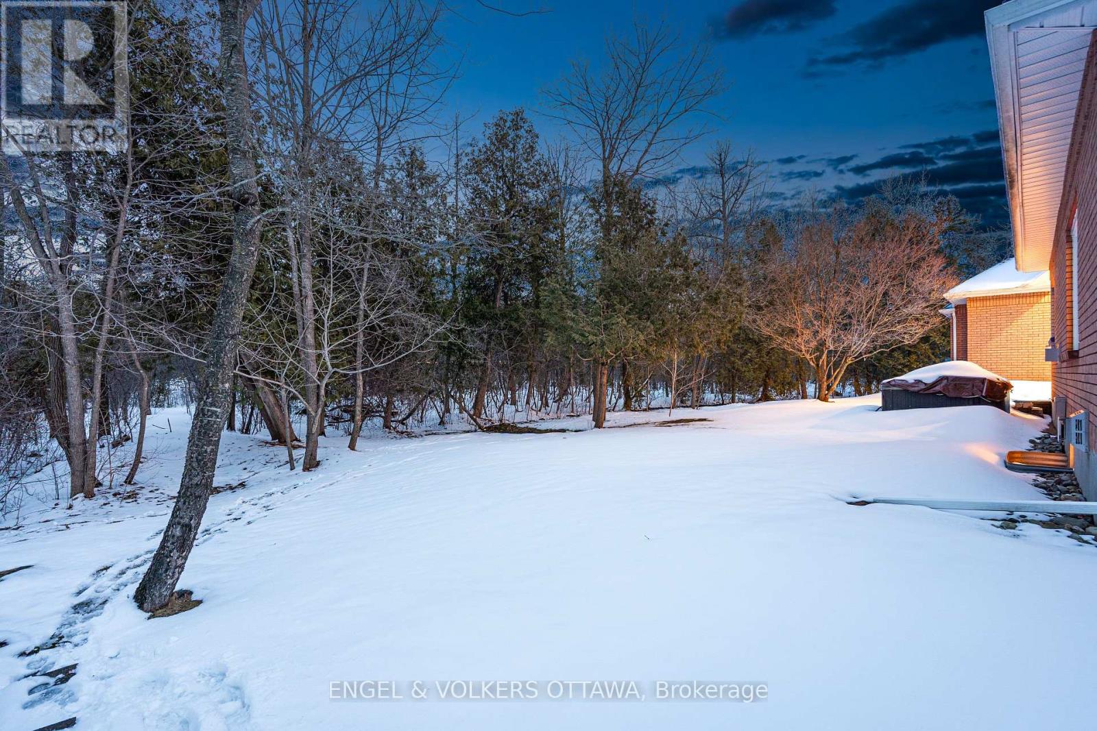 5 Countryside Green, Ottawa, Ontario  K2R 1B5 - Photo 42 - X12918956