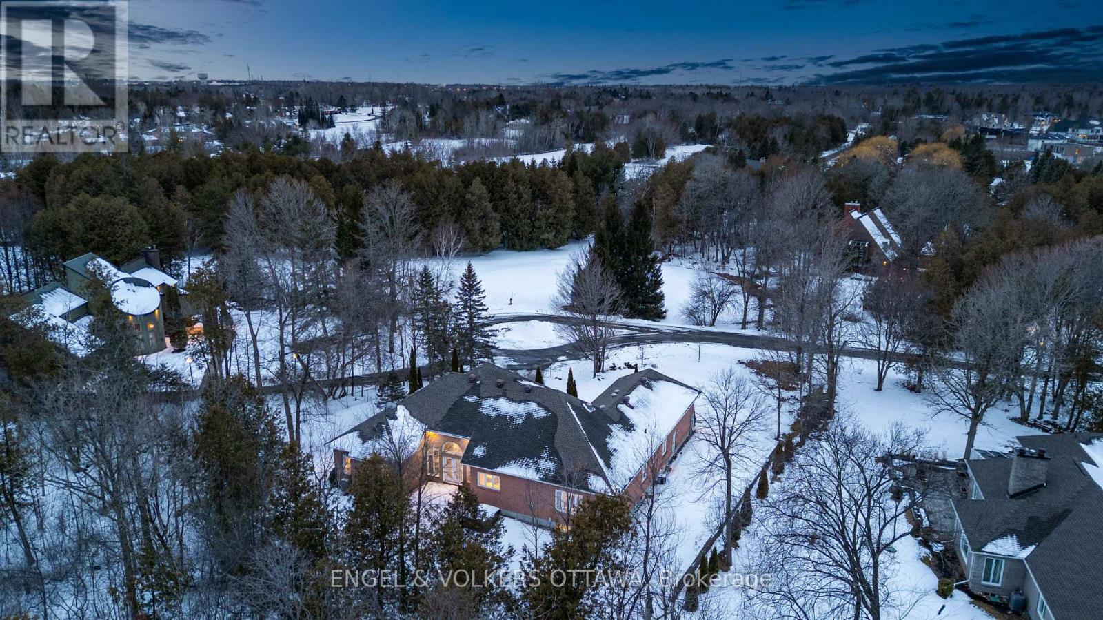 5 Countryside Green, Ottawa, Ontario  K2R 1B5 - Photo 43 - X12918956