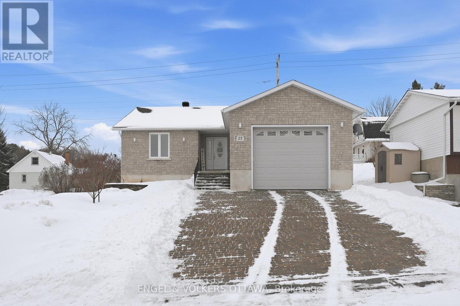 27 Ivy Avenue, Renfrew, Ontario  K7V 4C9 - Photo 1 - X12919022