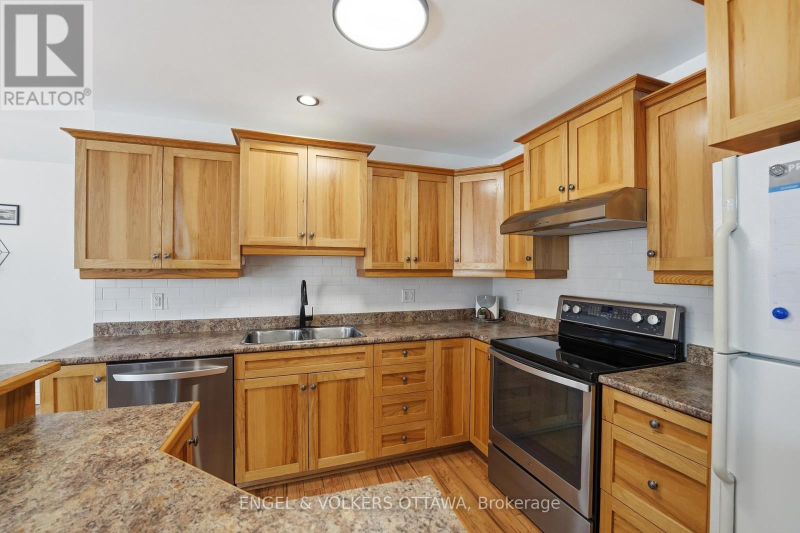 27 Ivy Avenue, Renfrew, Ontario  K7V 4C9 - Photo 17 - X12919022