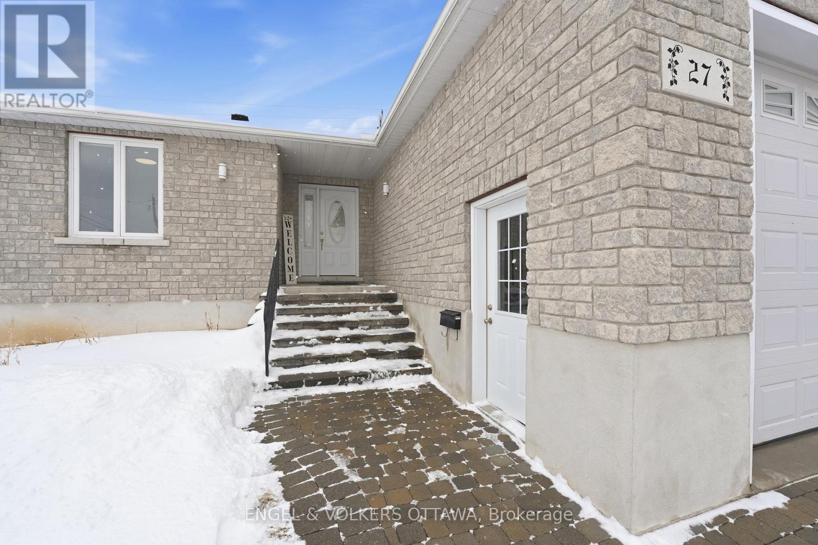 27 Ivy Avenue, Renfrew, Ontario  K7V 4C9 - Photo 3 - X12919022