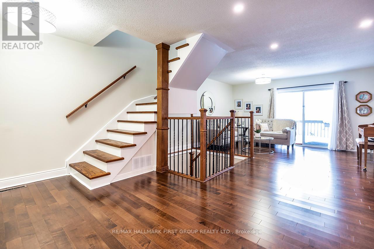 61 Druan Drive, Kawartha Lakes, Ontario  L0C 1G0 - Photo 15 - X12733576