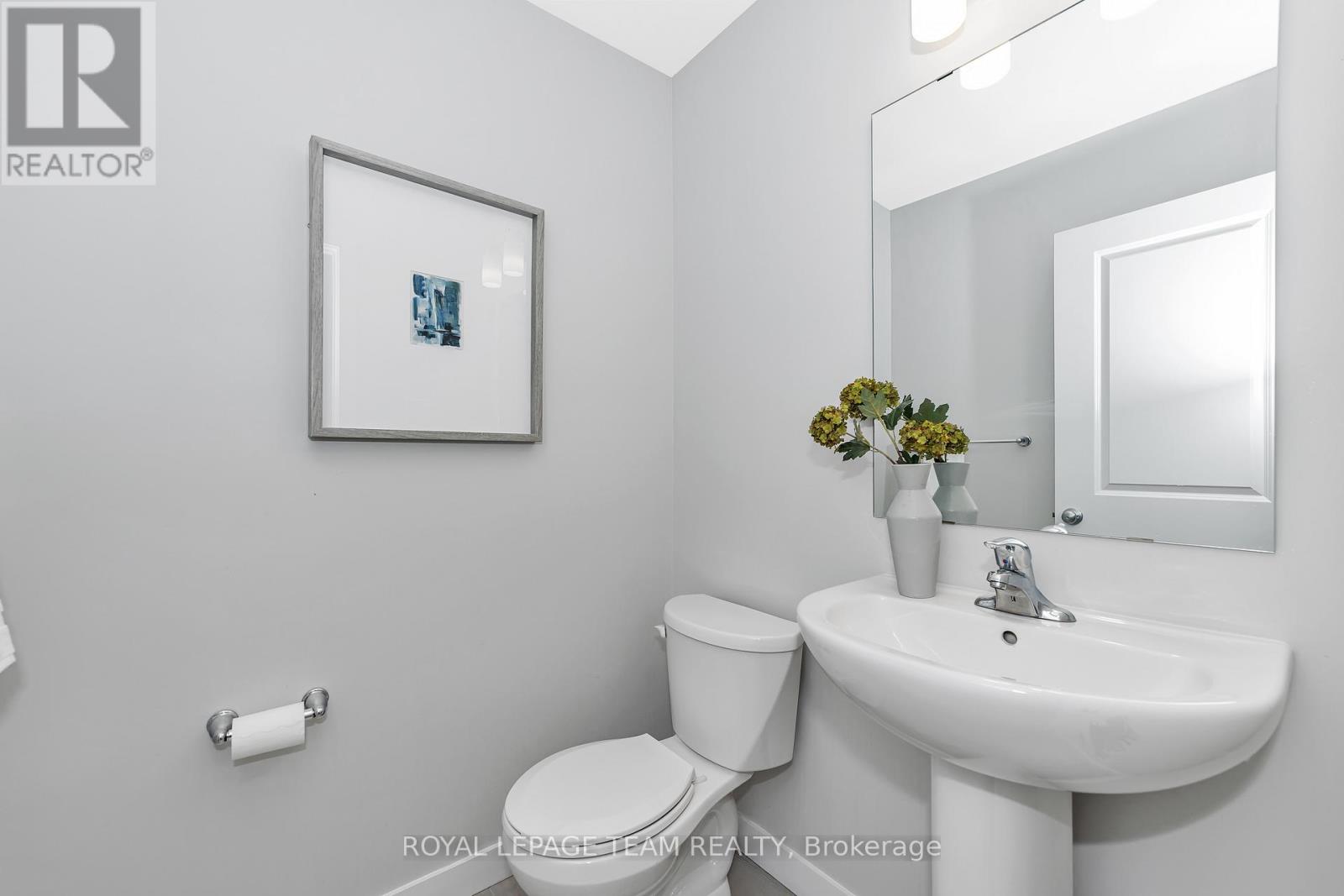 279 Ketchikan Crescent, Ottawa, Ontario  K2T 0S2 - Photo 5 - X12692810