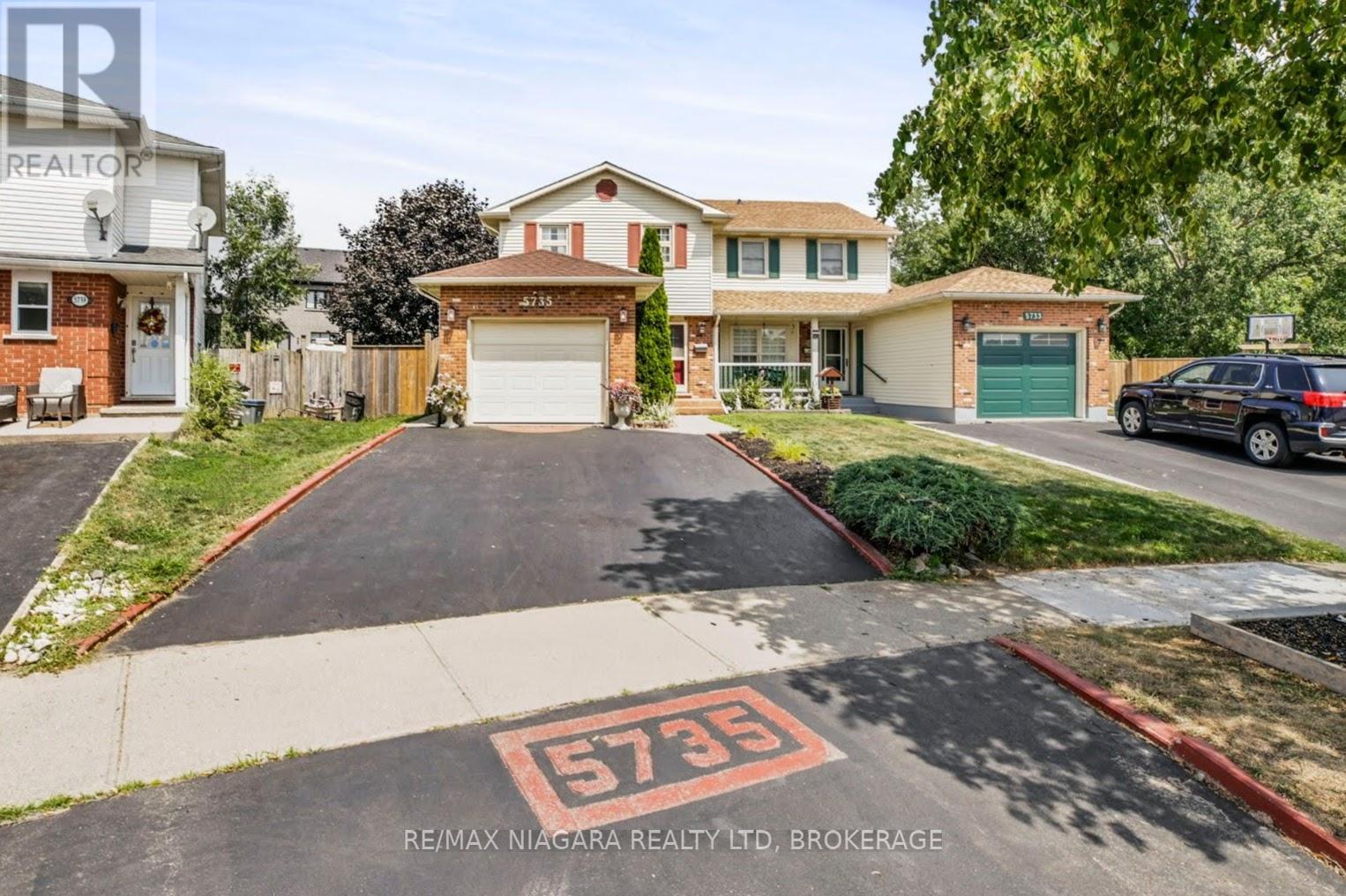 5735 Deerbrook Street, Niagara Falls, Ontario  L2G 7V7 - Photo 2 - X12918738