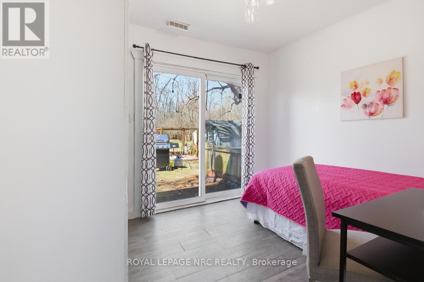 529 Rosehill Road, Fort Erie, Ontario  L2A 5M4 - Photo 10 - X12918862