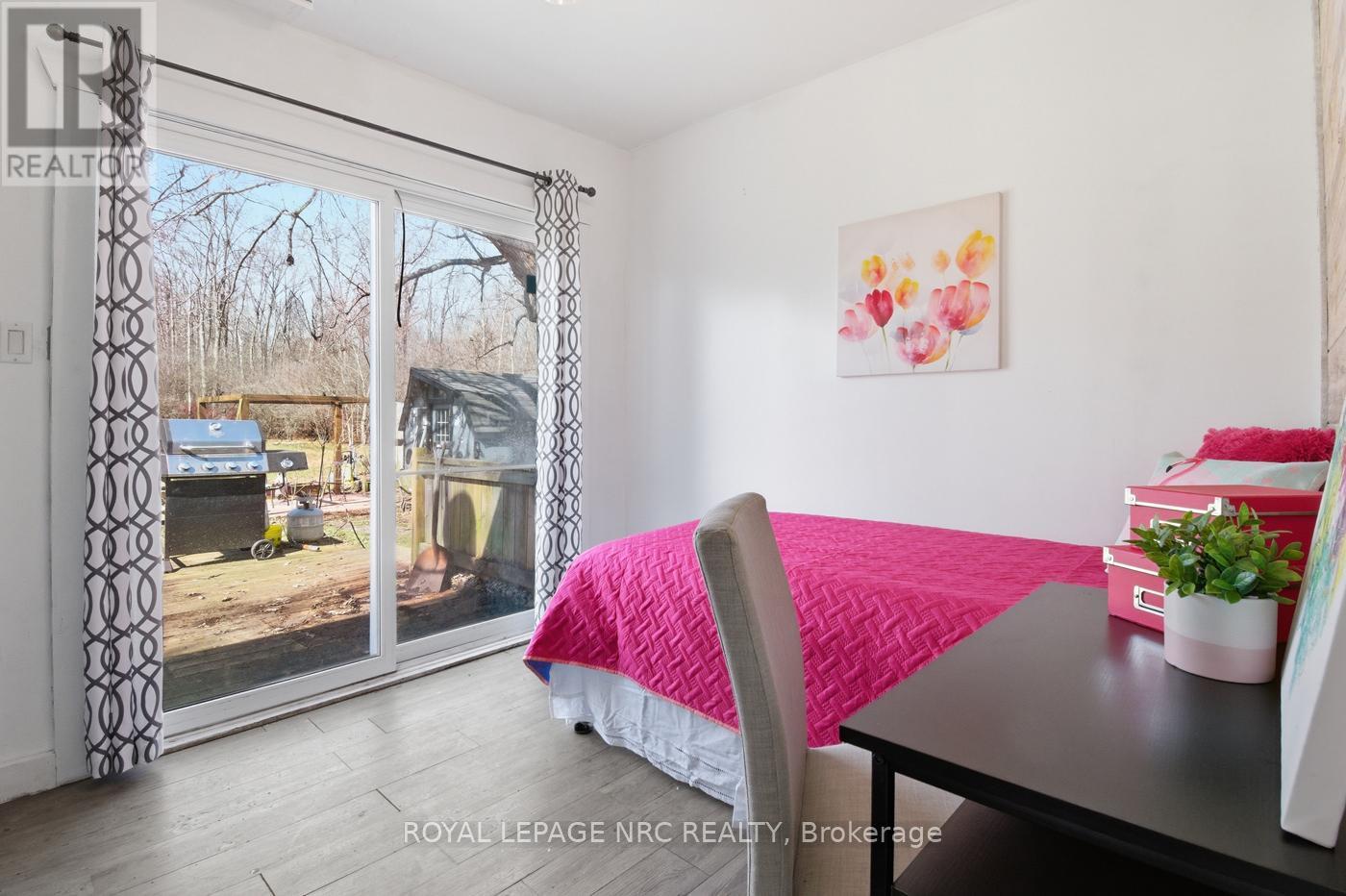 529 Rosehill Road, Fort Erie, Ontario  L2A 5M4 - Photo 9 - X12918862