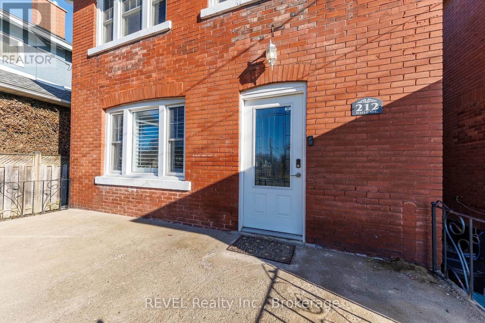 212 Maple Avenue, Welland, Ontario  L3C 5G5 - Photo 38 - X12918936