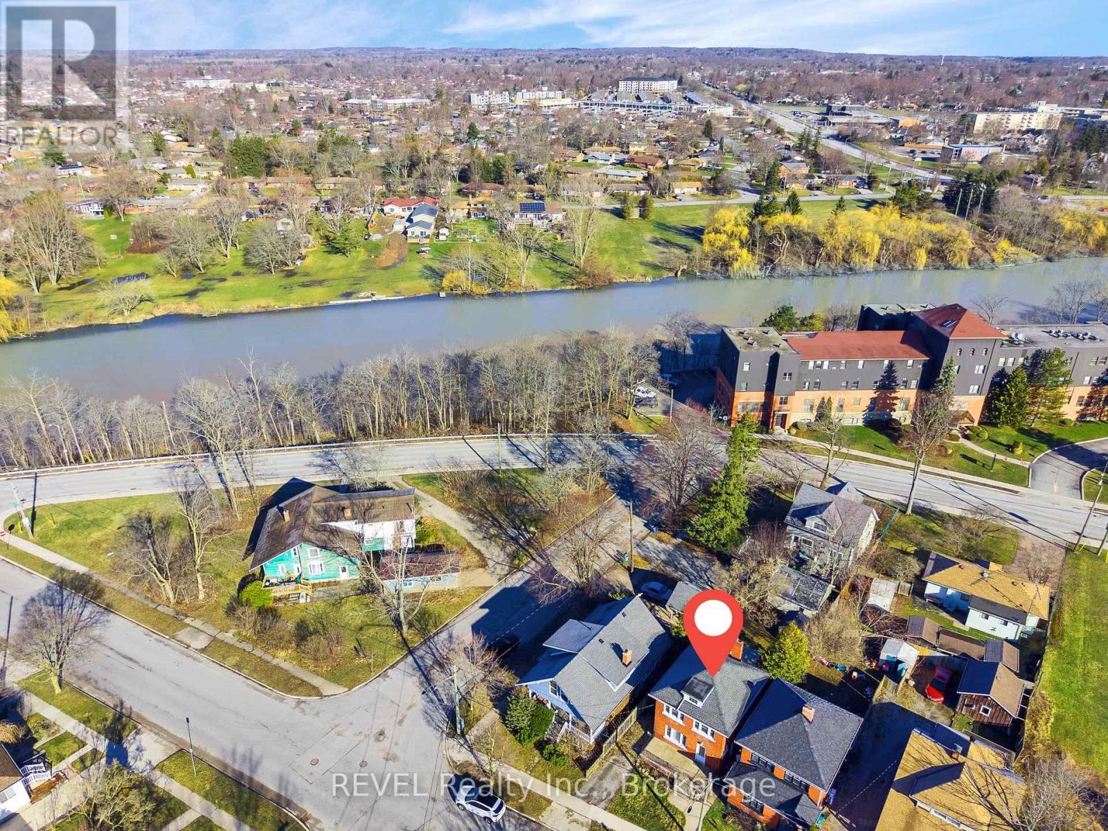 212 Maple Avenue, Welland, Ontario  L3C 5G5 - Photo 6 - X12918936