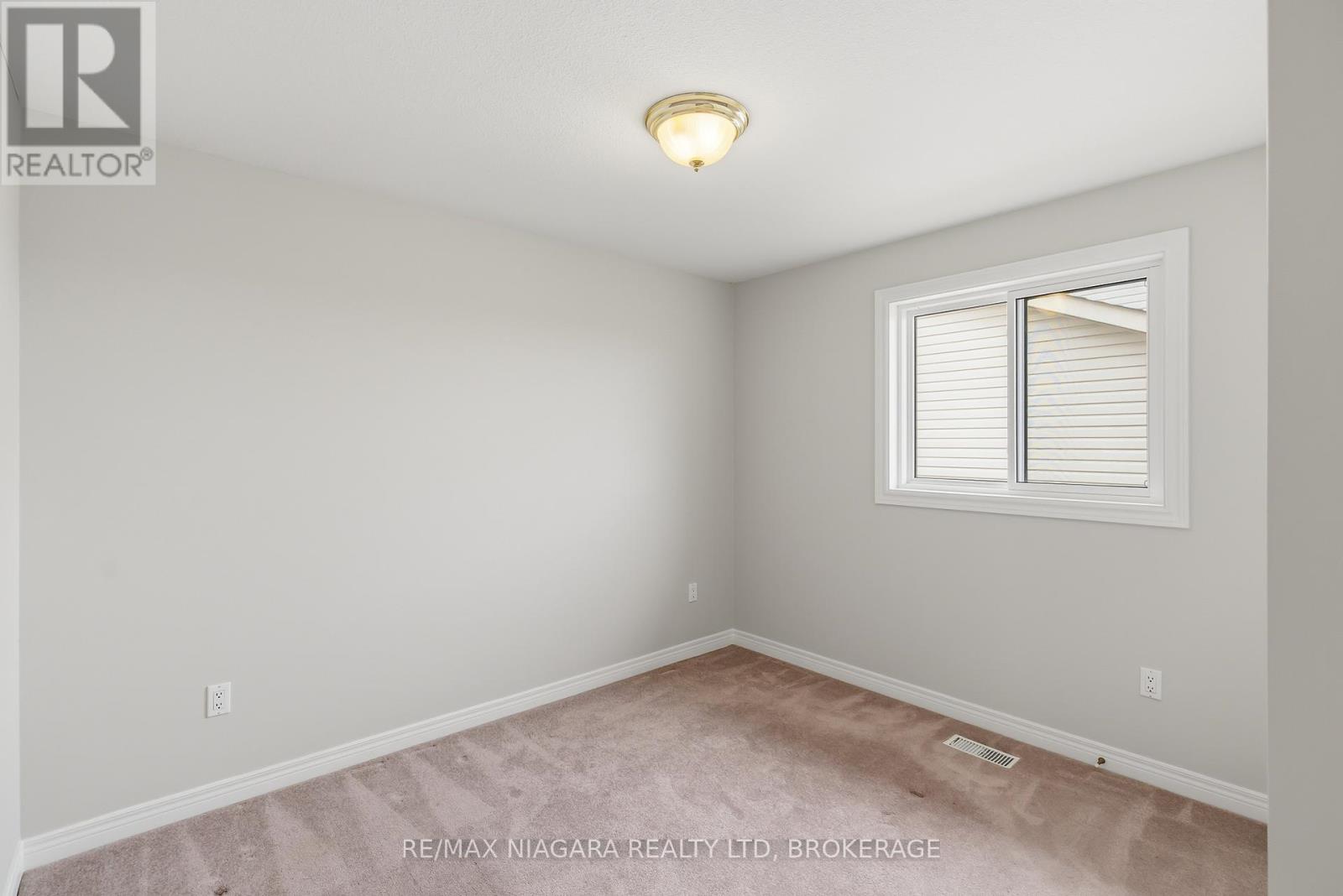 7865 Bishop Avenue, Niagara Falls, Ontario  L2H 3C6 - Photo 20 - X12918948