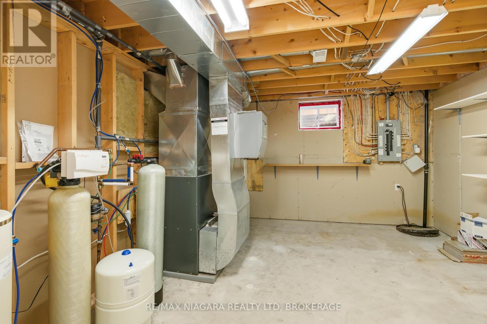 7865 Bishop Avenue, Niagara Falls, Ontario  L2H 3C6 - Photo 29 - X12918948