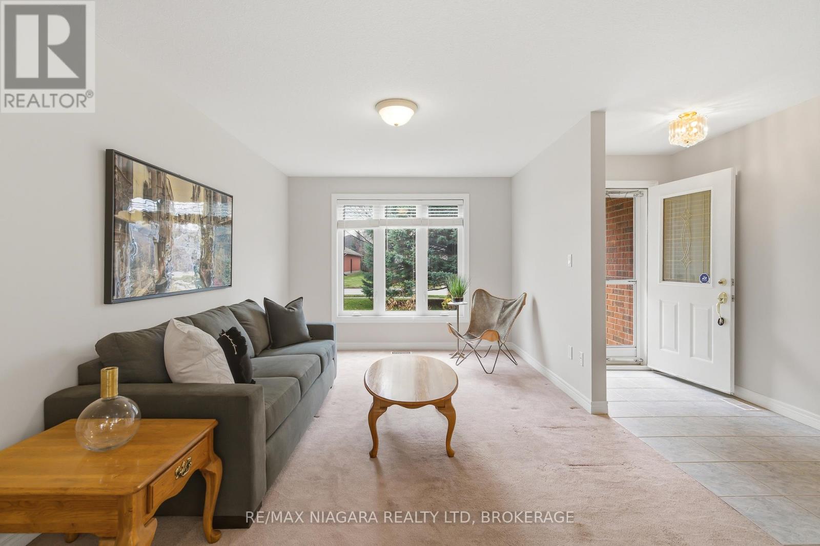 7865 Bishop Avenue, Niagara Falls, Ontario  L2H 3C6 - Photo 6 - X12918948