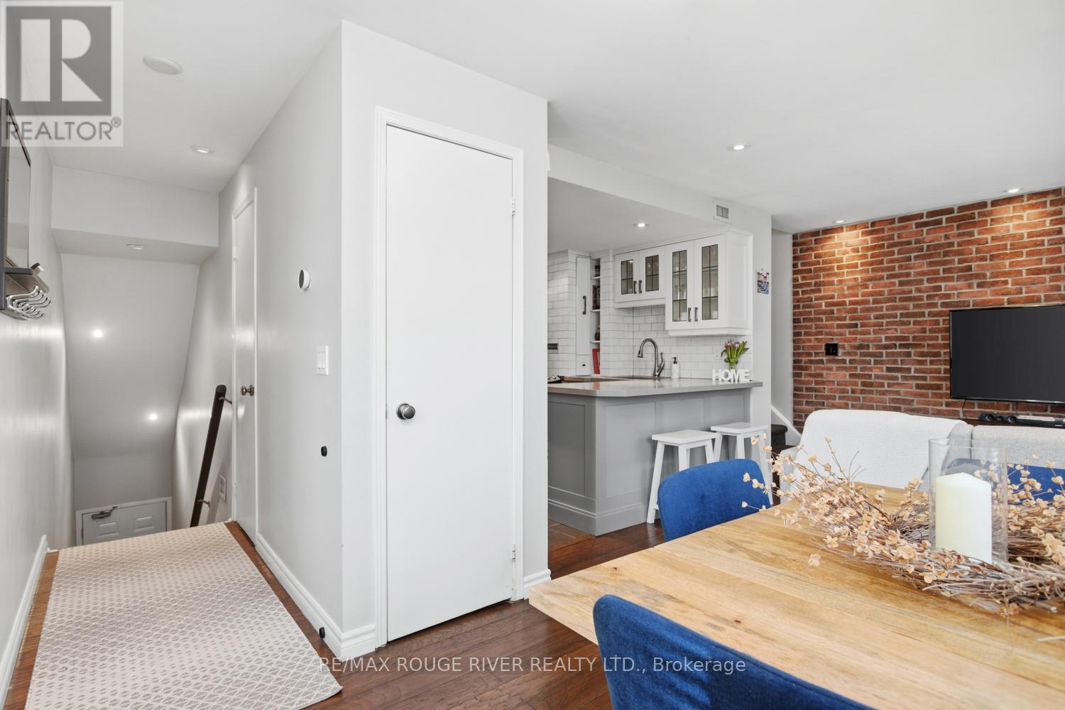 28 - 89 Lillian Street, Toronto, Ontario  M4S 2H7 - Photo 5 - C12918838