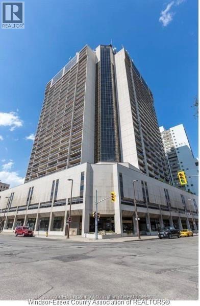 MLS# 26006197: 150 PARK STREET West Unit# 1801, Windsor, Canada