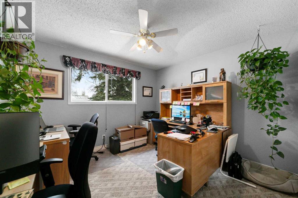 6304 39 Avenue, Camrose, Alberta  T4V 2Z4 - Photo 16 - A2293761