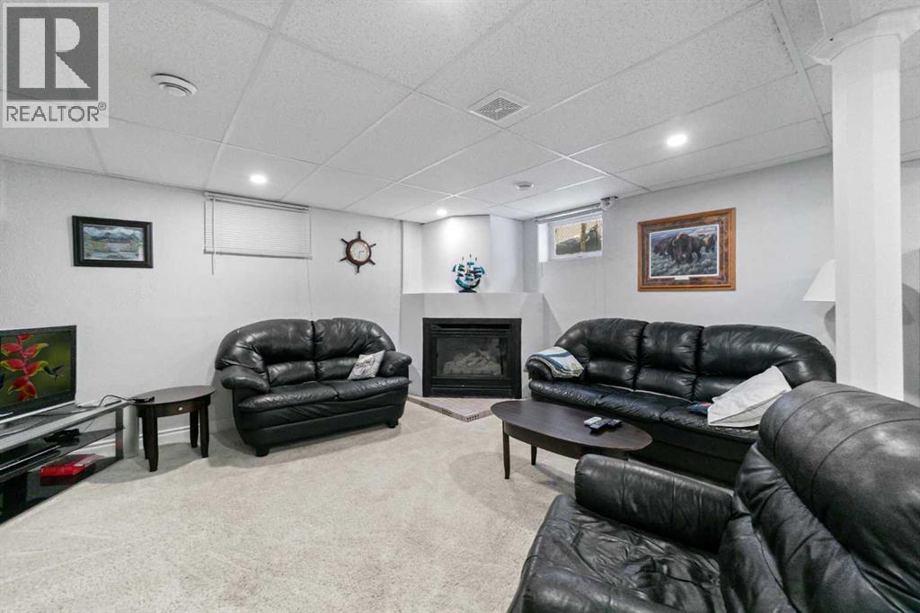 6304 39 Avenue, Camrose, Alberta  T4V 2Z4 - Photo 22 - A2293761