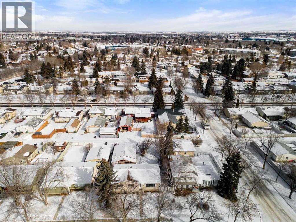 6304 39 Avenue, Camrose, Alberta  T4V 2Z4 - Photo 36 - A2293761