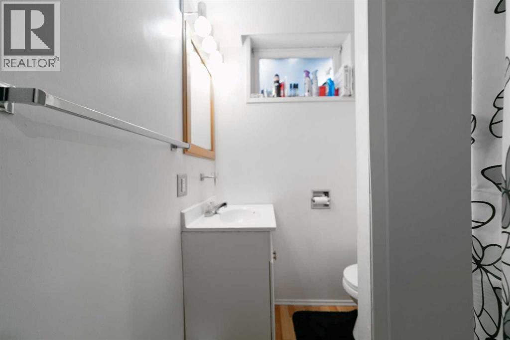 6304 39 Avenue, Camrose, Alberta  T4V 2Z4 - Photo 26 - A2293761