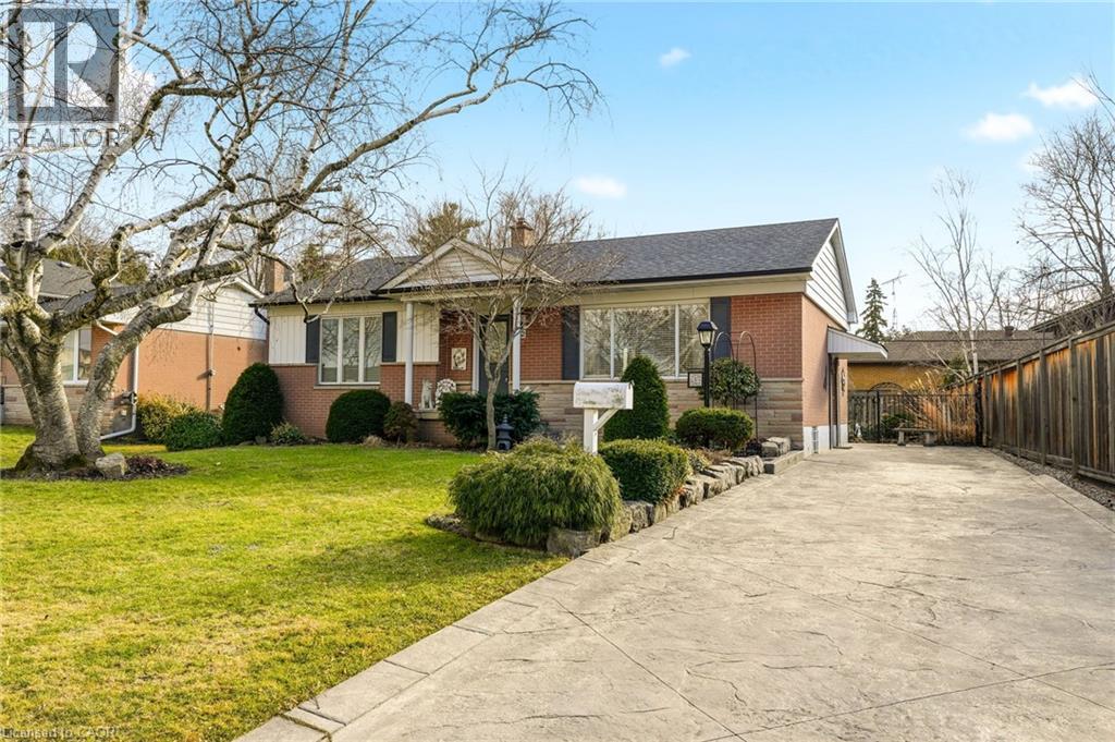 252 HAMMERSMITH Court, Burlington, Ontario