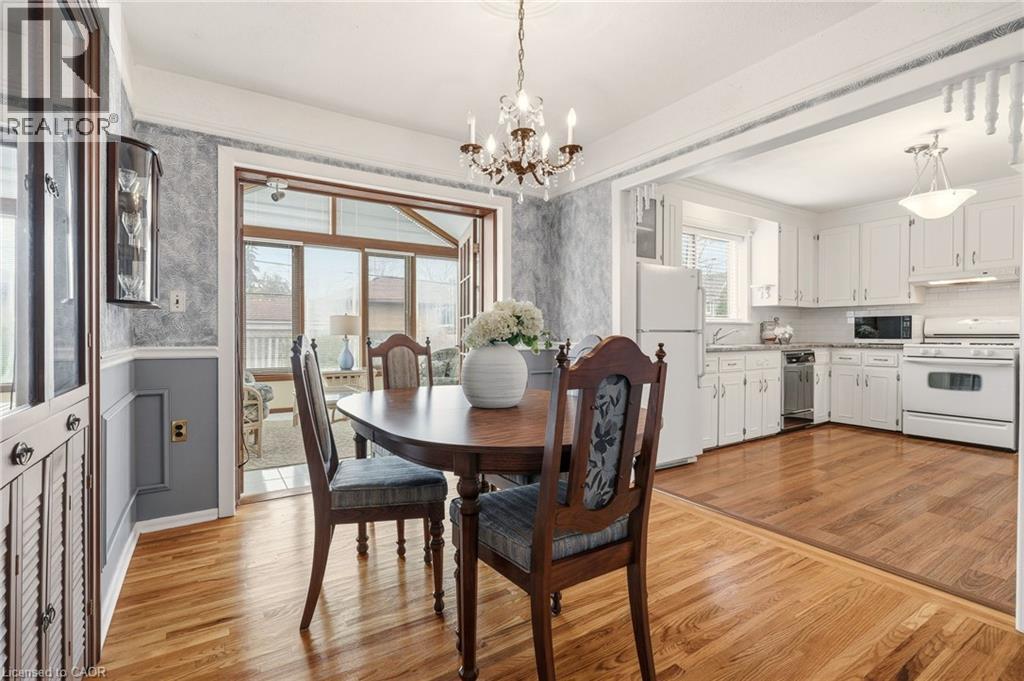 252 Hammersmith Court, Burlington, Ontario  L7L 4N7 - Photo 18 - 40814697