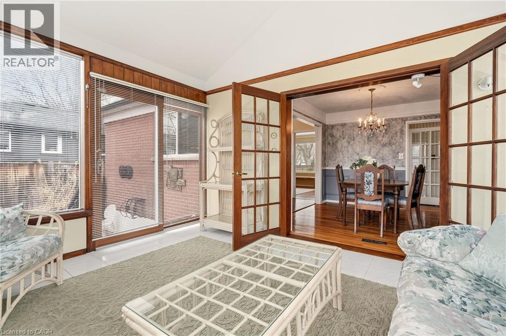 252 Hammersmith Court, Burlington, Ontario  L7L 4N7 - Photo 19 - 40814697