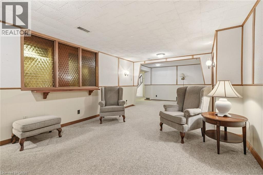 252 Hammersmith Court, Burlington, Ontario  L7L 4N7 - Photo 32 - 40814697