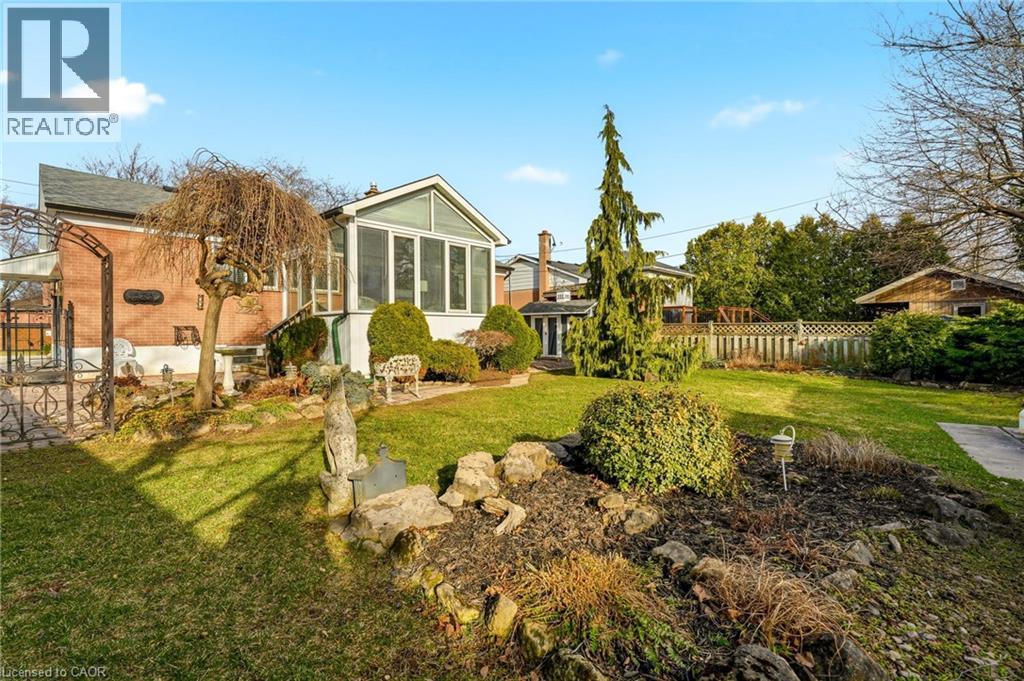 252 Hammersmith Court, Burlington, Ontario  L7L 4N7 - Photo 36 - 40814697