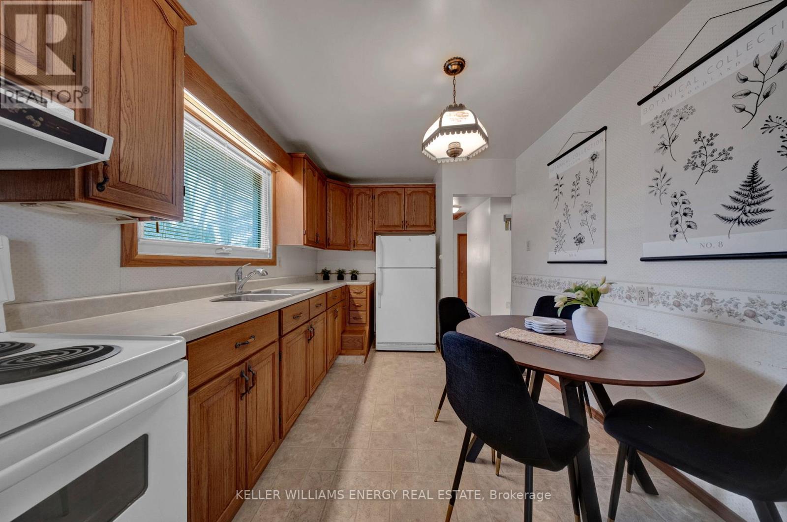 855 Timothy Street, Peterborough, Ontario  K9H 6H5 - Photo 6 - X12919050