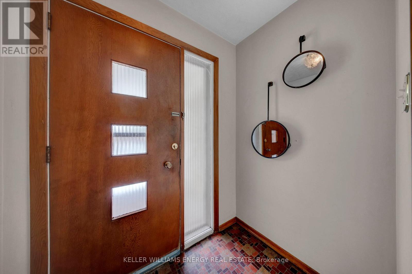 855 Timothy Street, Peterborough, Ontario  K9H 6H5 - Photo 7 - X12919050