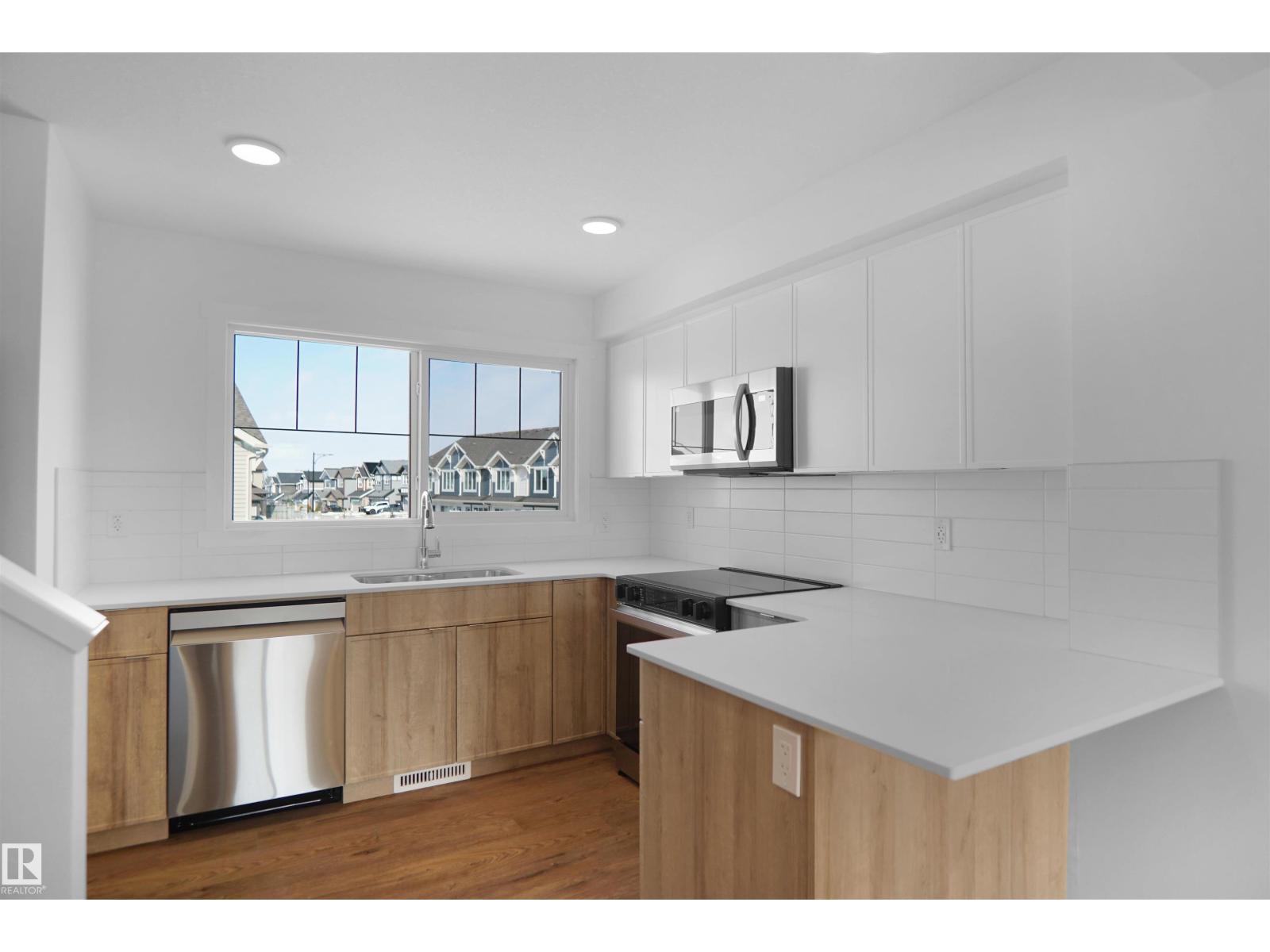 #27 531 Merlin Ld Nw, Edmonton, Alberta  T5S 0L9 - Photo 10 - E4472134