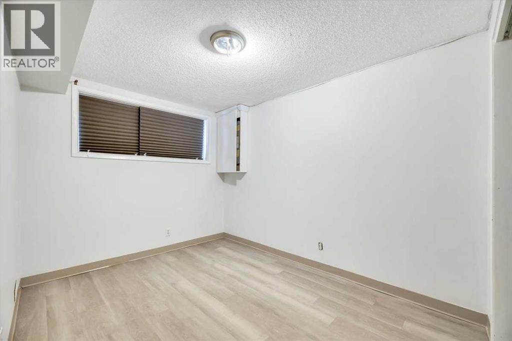 712 Kingsmere Crescent Sw, Calgary, Alberta  T2V 2H7 - Photo 29 - A2291999