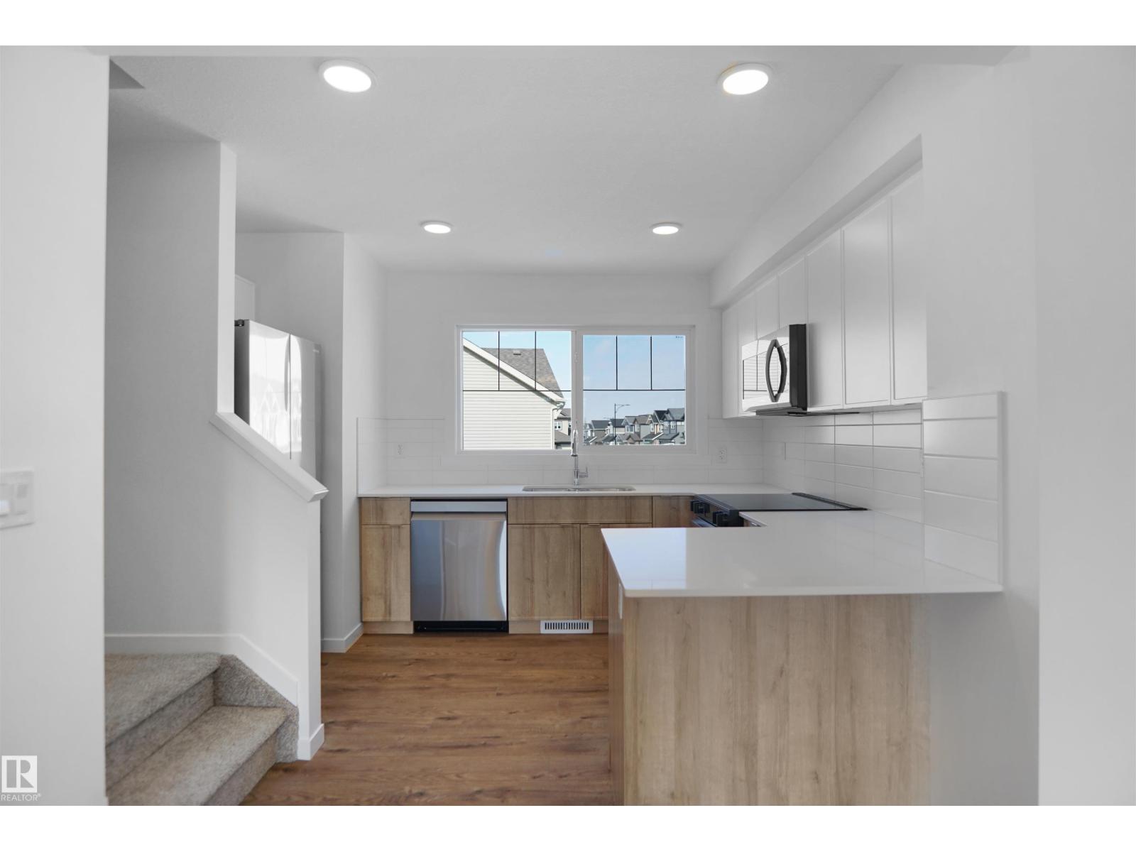 #27 531 Merlin Ld Nw, Edmonton, Alberta  T5S 0L9 - Photo 9 - E4472134